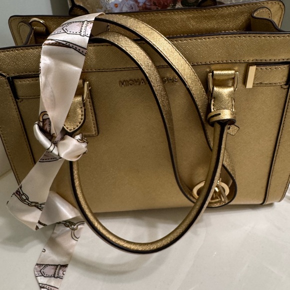 Michael Kors Metallic Gold Crossbody Bag with Scarf - Picture 1 of 4